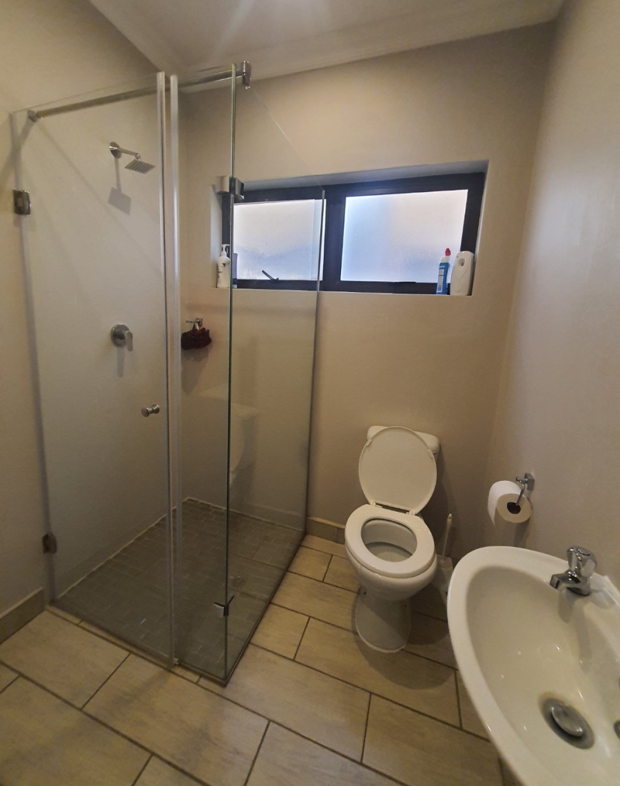 5 Bedroom Property for Sale in Rietfontein A H North West